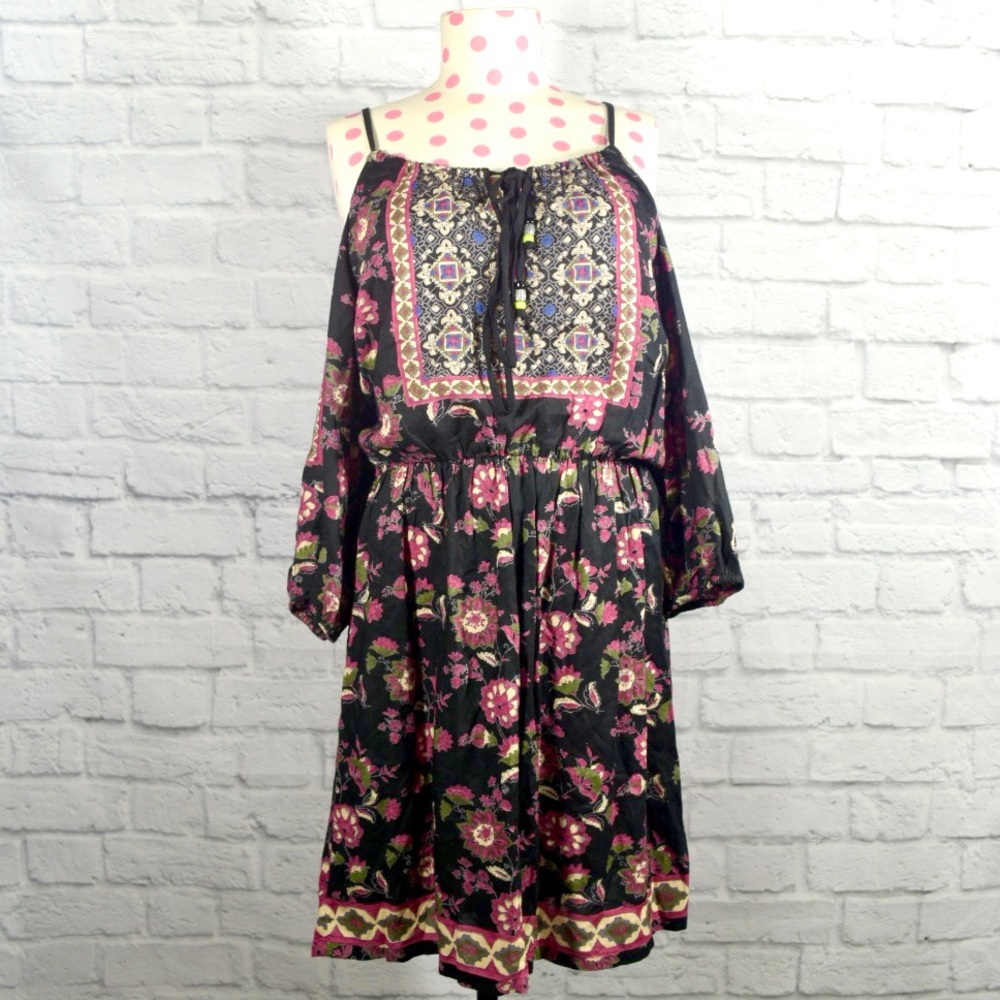 Anthro • Staring at Stars Cold Shoulder Dress